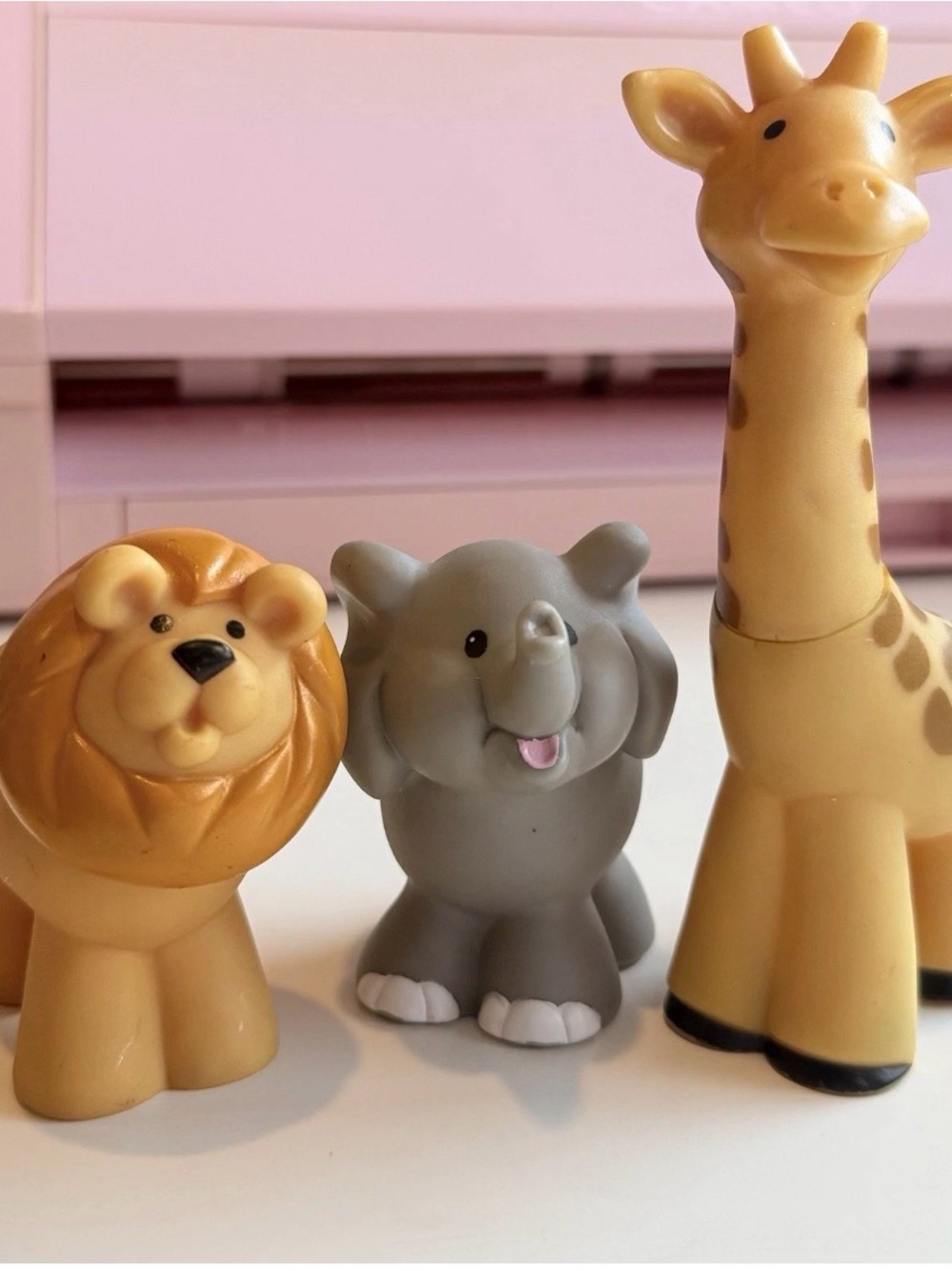 Vintage Fisher-Price Amazing Animals 3-Piece Giraffe Lion Elephant Figure Lot